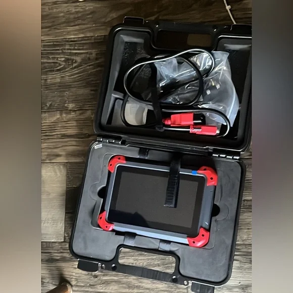 Everything come in the box, brand new never been used